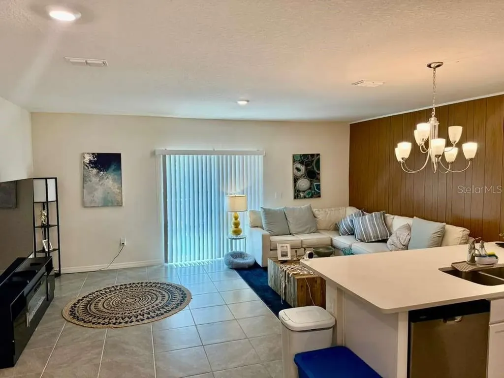 2372 Penguin Boulevard Davenport FL 33837