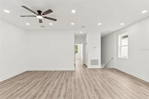 2808 N 29th Street Tampa FL 33605