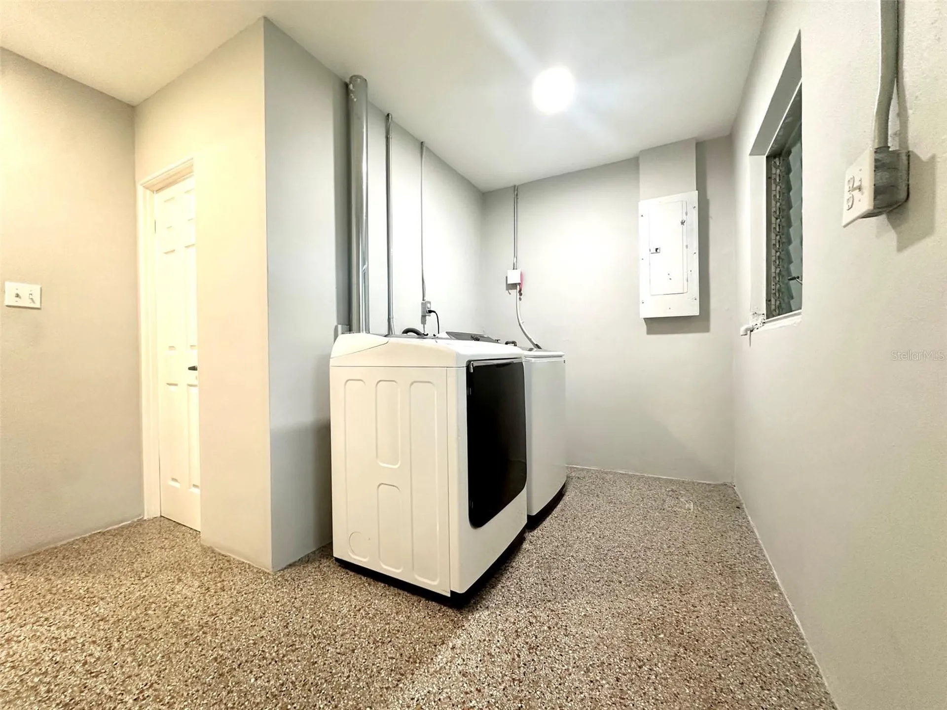 126 11th Avenue SW Largo FL 33770