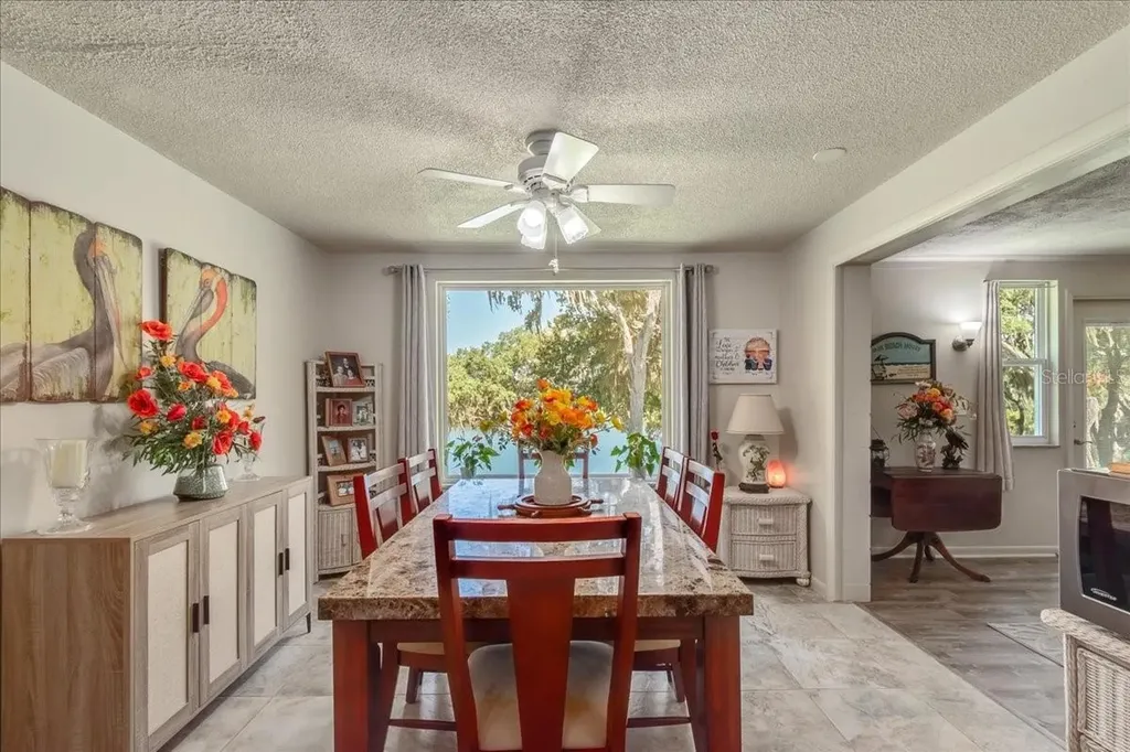 10522 SE 146th Terrace Road Ocklawaha FL 32179