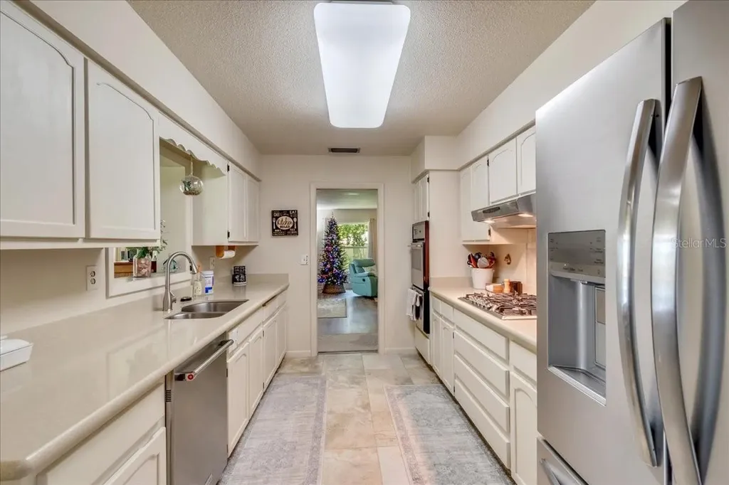 10522 SE 146th Terrace Road Ocklawaha FL 32179