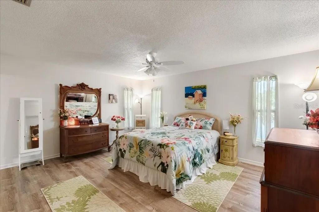 10522 SE 146th Terrace Road Ocklawaha FL 32179