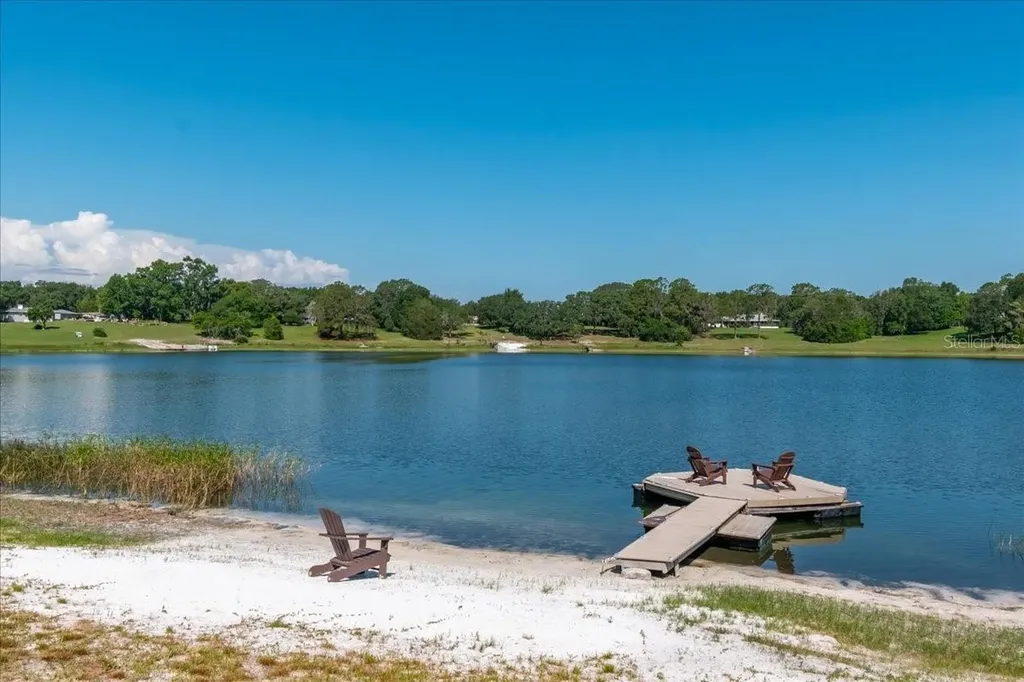 10522 SE 146th Terrace Road Ocklawaha FL 32179