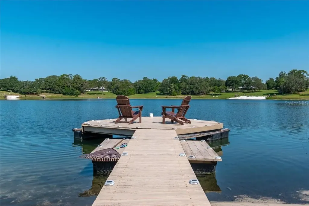 10522 SE 146th Terrace Road Ocklawaha FL 32179