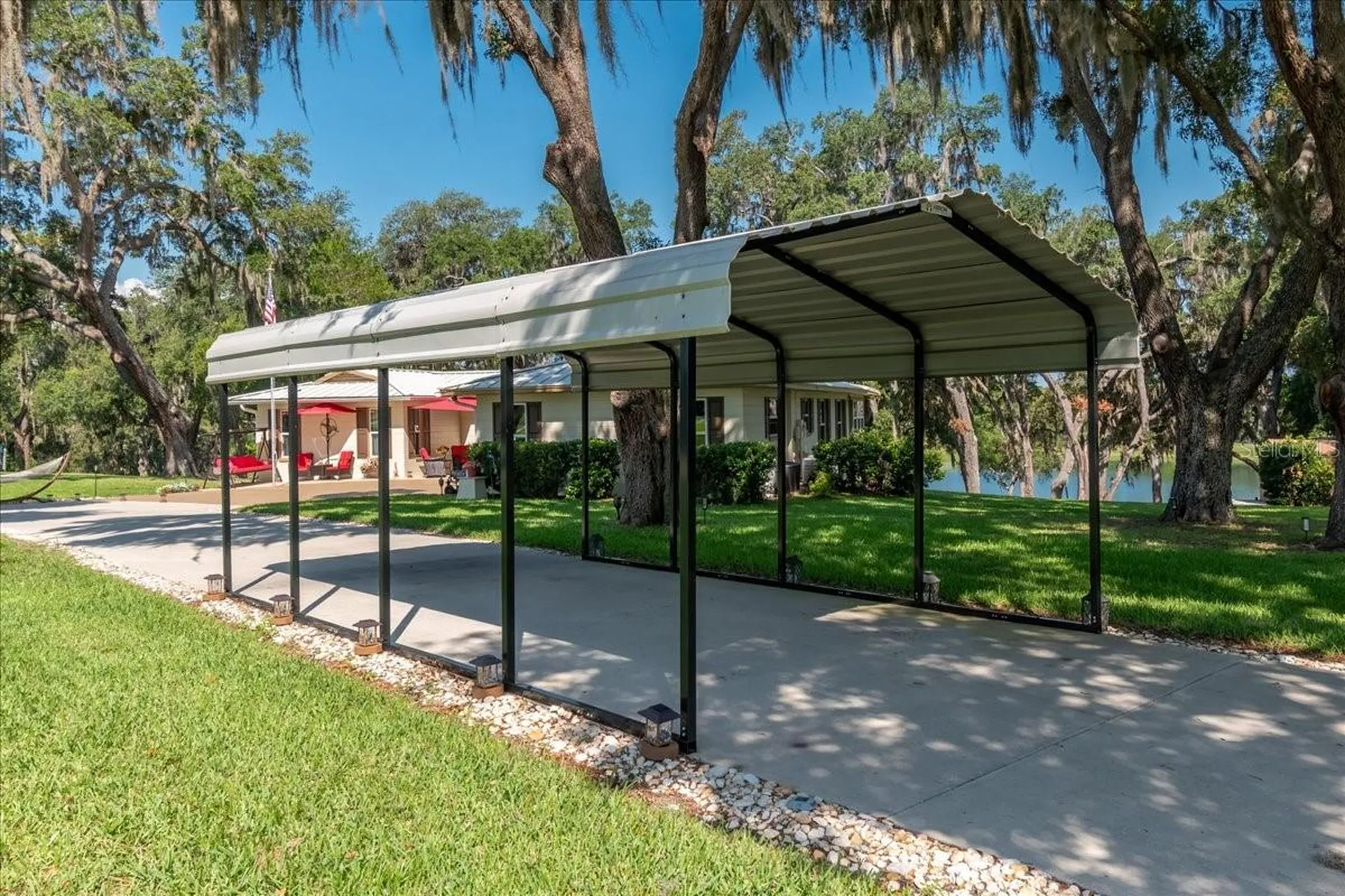 10522 SE 146th Terrace Road Ocklawaha FL 32179
