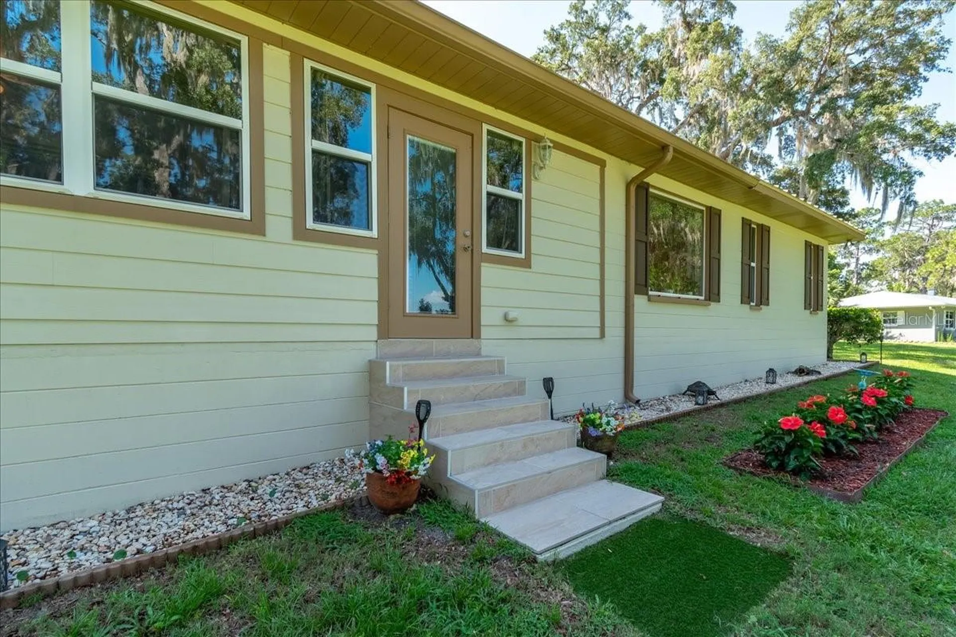 10522 SE 146th Terrace Road Ocklawaha FL 32179