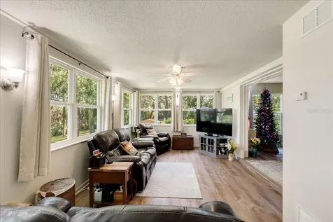 10522 SE 146th Terrace Road Ocklawaha FL 32179