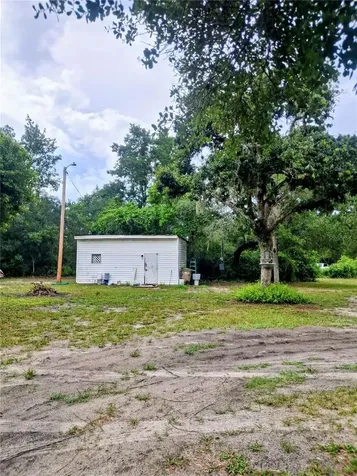 44137 Jeffrey Road Deland FL 32720