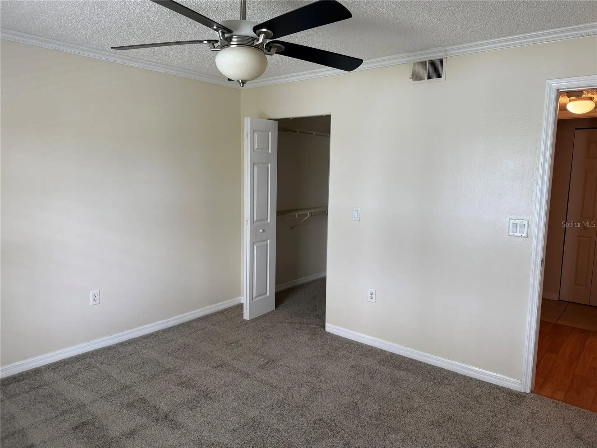 220 Lake Parsons Green Brandon FL 33511