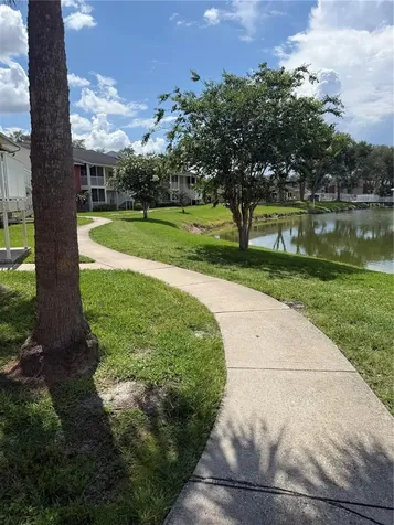 220 Lake Parsons Green Brandon FL 33511