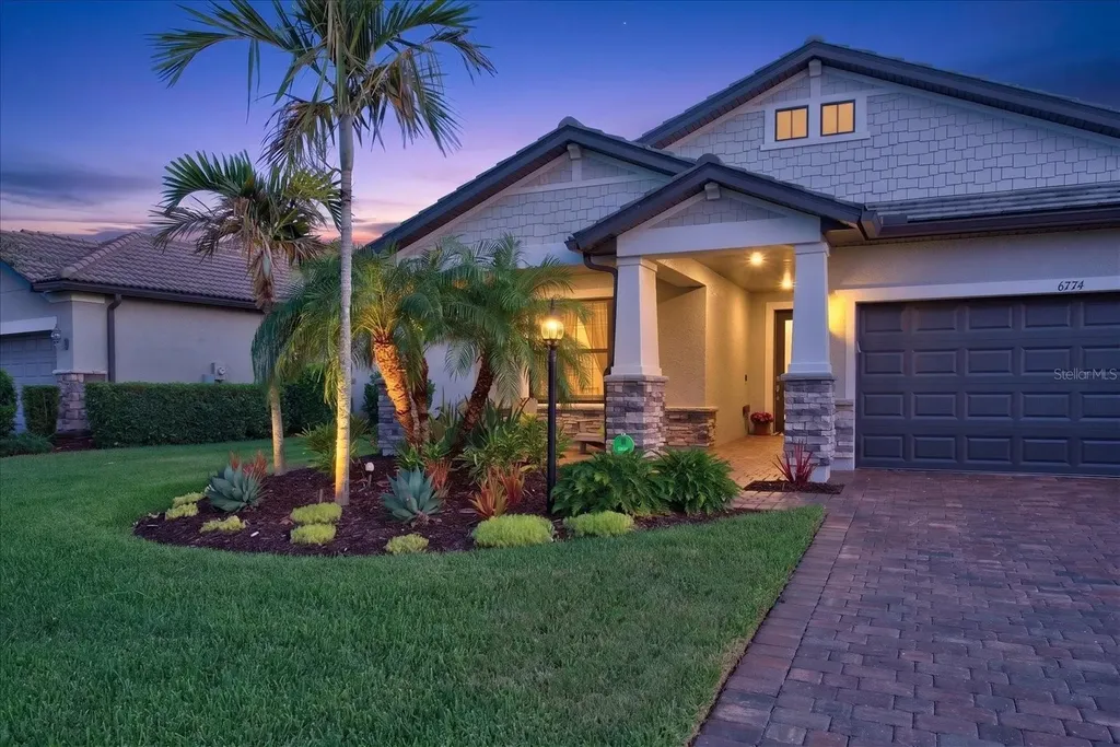 6774 Chester Trail Bradenton FL 34202