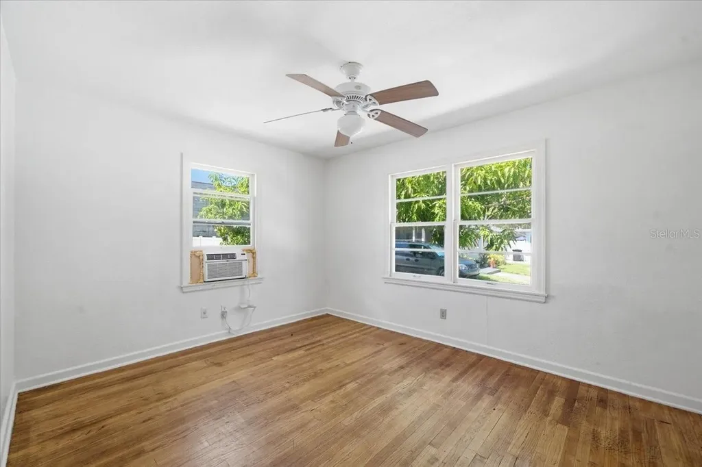 1197 Grove Street Clearwater FL 33755
