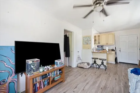 1197 Grove Street Clearwater FL 33755