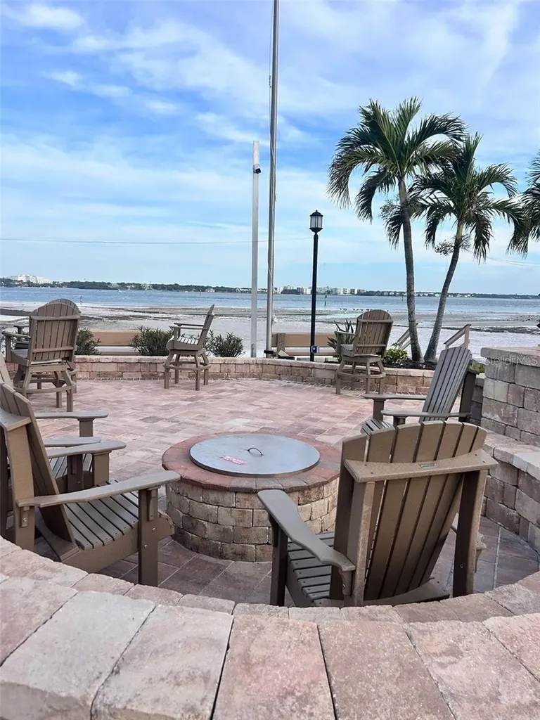 868 Bayway Boulevard Clearwater Beach FL 33767