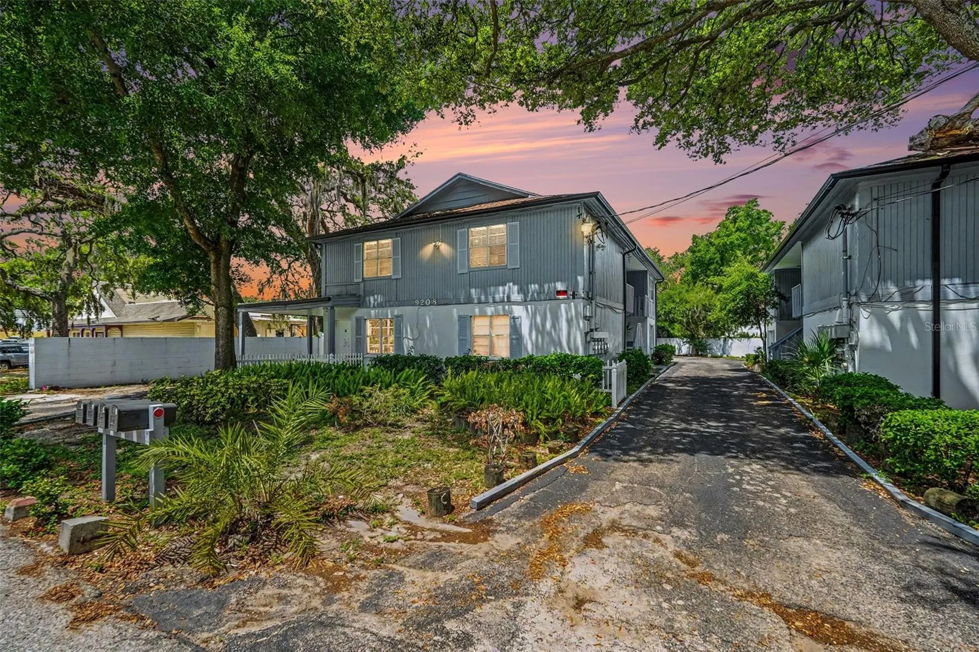 9208 N Connechusett Road Tampa FL 33617