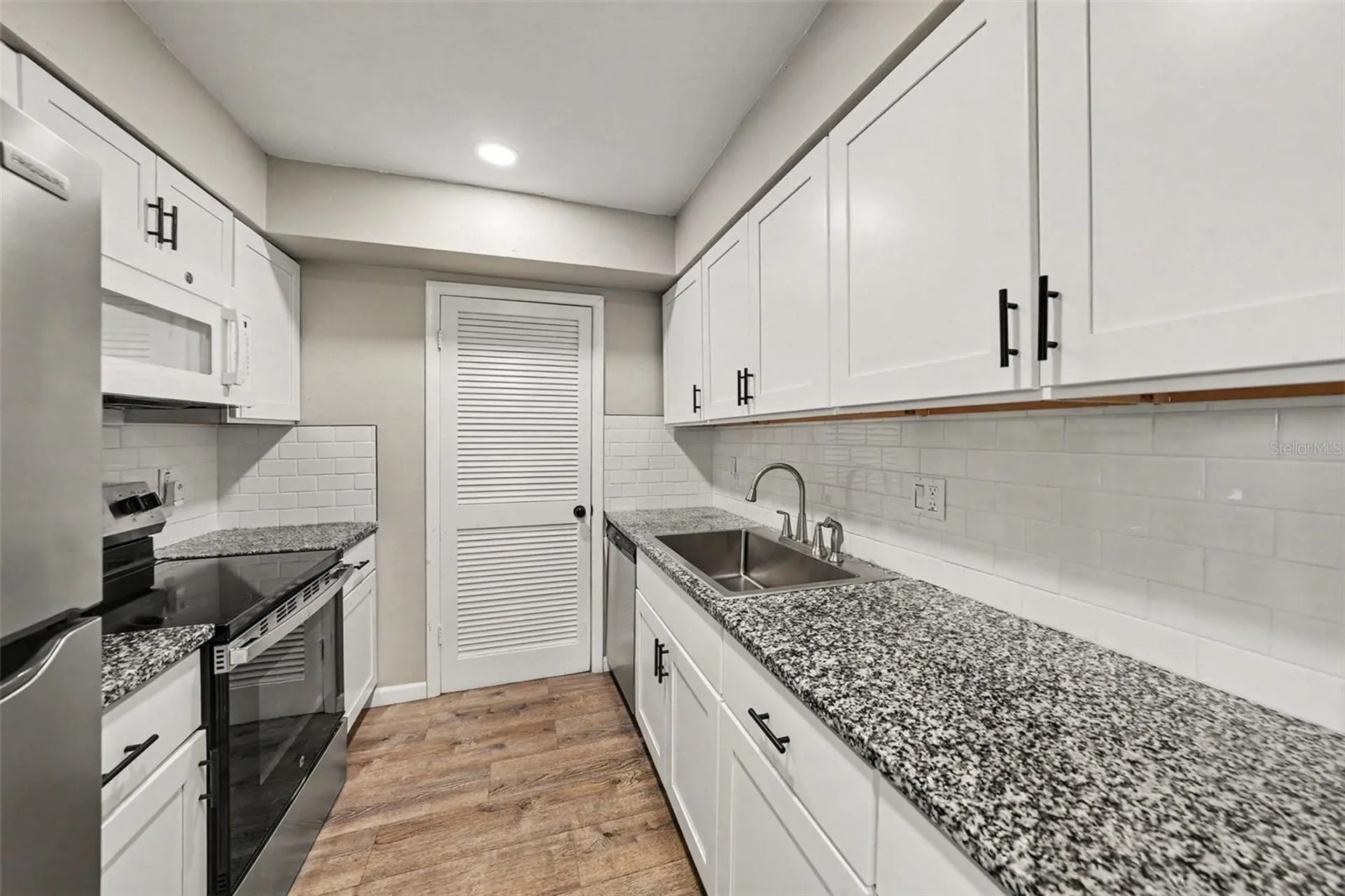9208 N Connechusett Road Tampa FL 33617