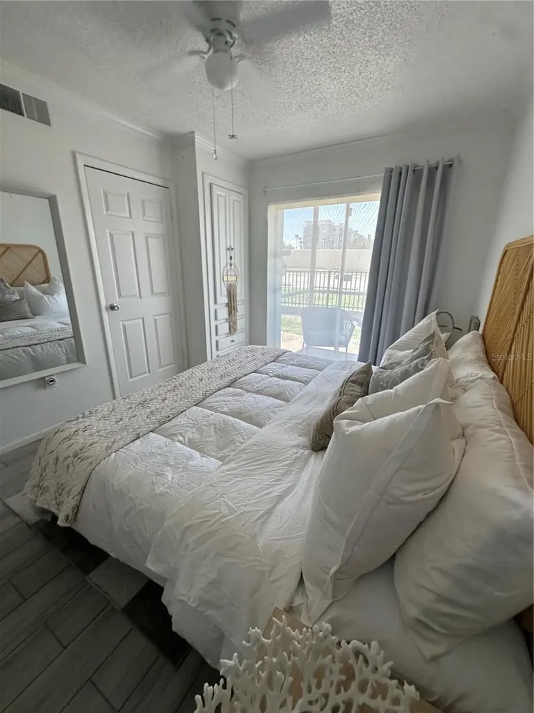 115 Oyster Bay Circle Altamonte Springs FL 32701