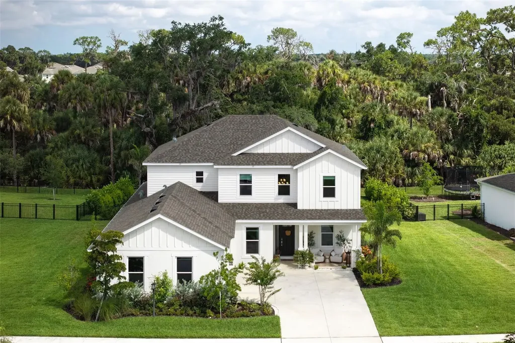 9161 Radiant Circle Sarasota FL 34241