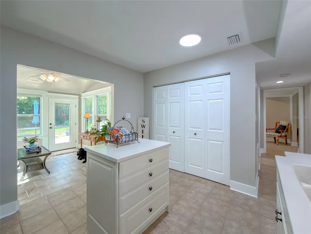 2210 Wall Street Tallahassee FL 32309