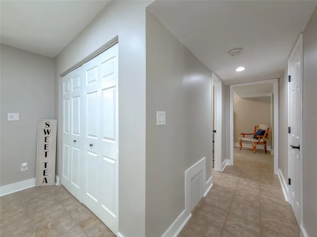 2210 Wall Street Tallahassee FL 32309