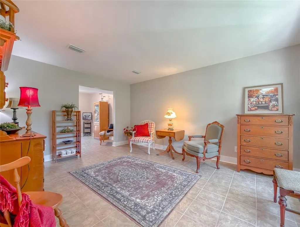 2210 Wall Street Tallahassee FL 32309