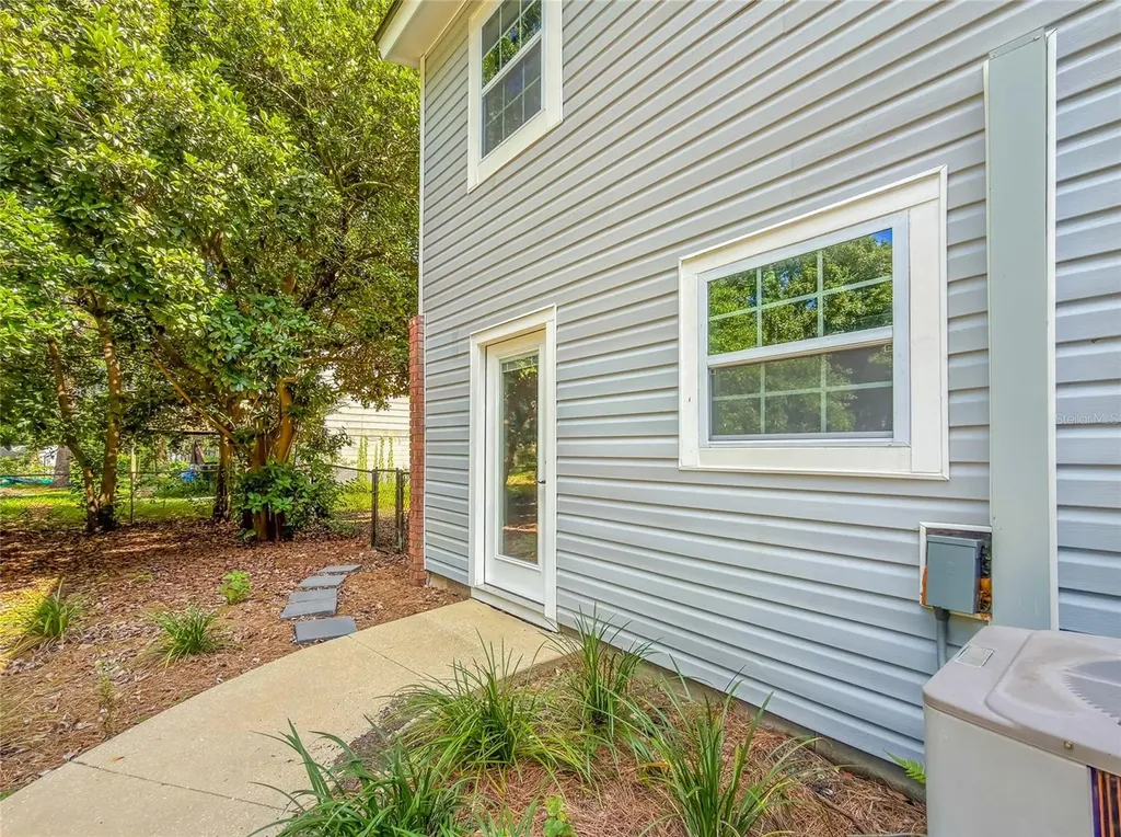 2210 Wall Street Tallahassee FL 32309