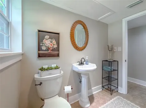 2210 Wall Street Tallahassee FL 32309