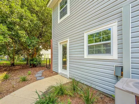 2210 Wall Street Tallahassee FL 32309