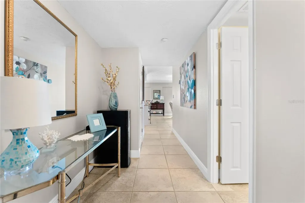 1700 Benjamin Franklin Drive Sarasota FL 34236