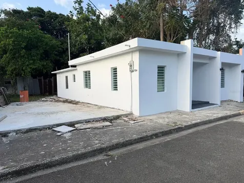 122 Bade Perez Street Guayama PR 00784