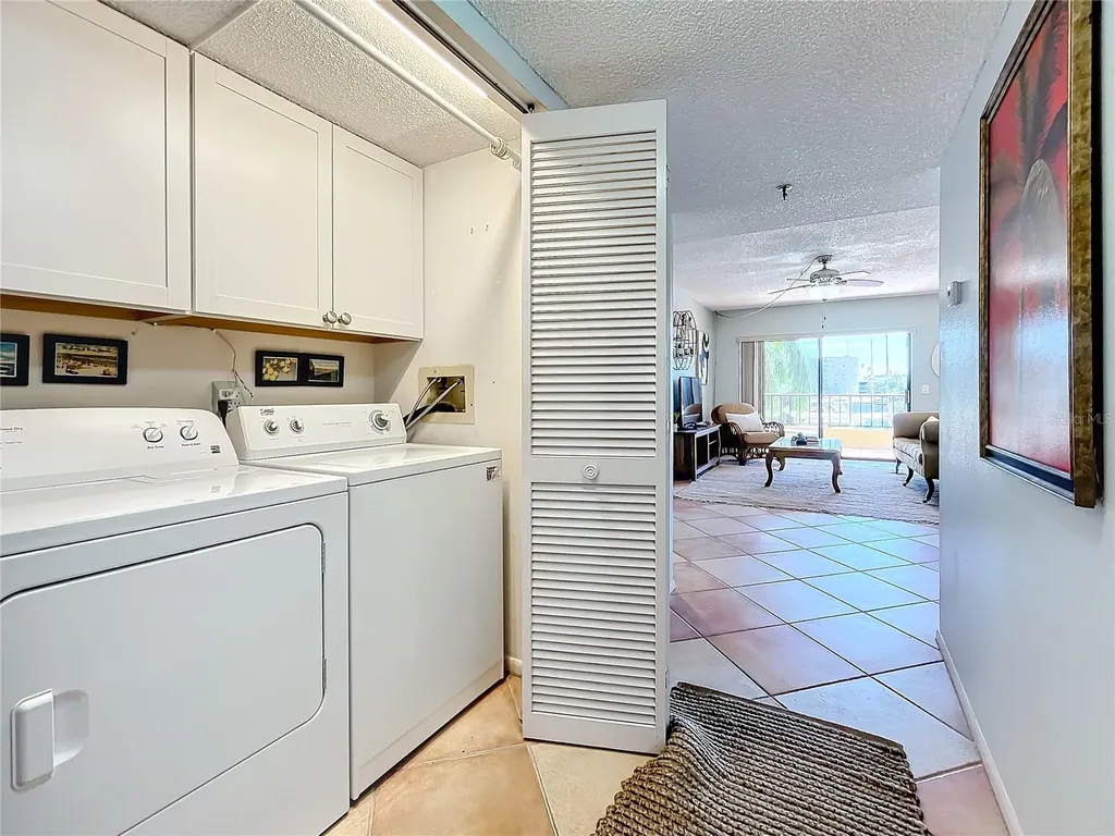 1750 Harbor Place S South Pasadena FL 33707