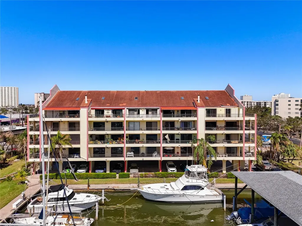 1750 Harbor Place S South Pasadena FL 33707