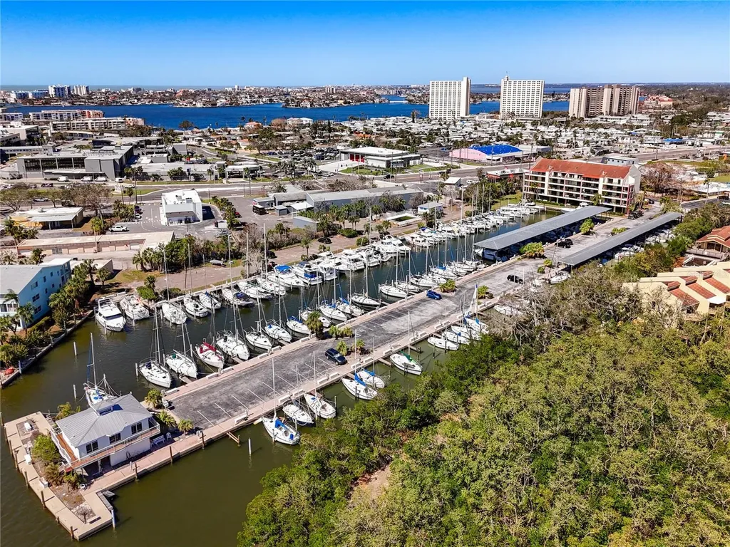 1750 Harbor Place S South Pasadena FL 33707
