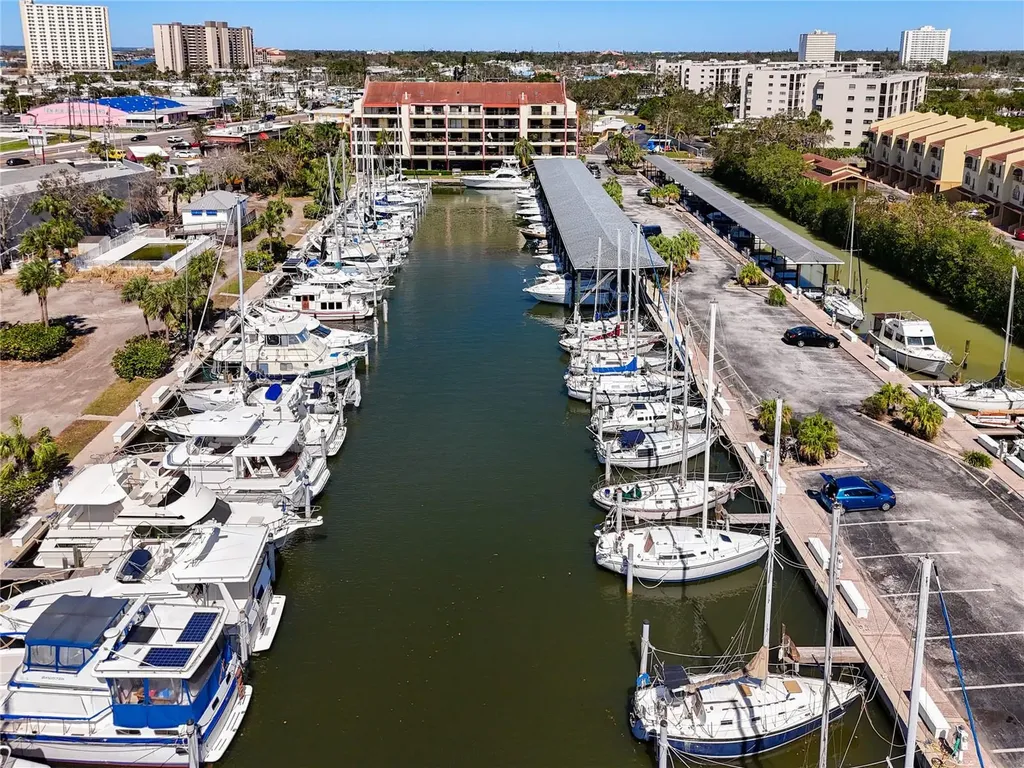 1750 Harbor Place S South Pasadena FL 33707