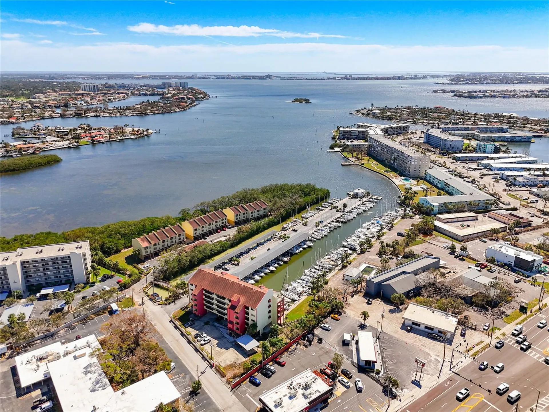 1750 Harbor Place S South Pasadena FL 33707