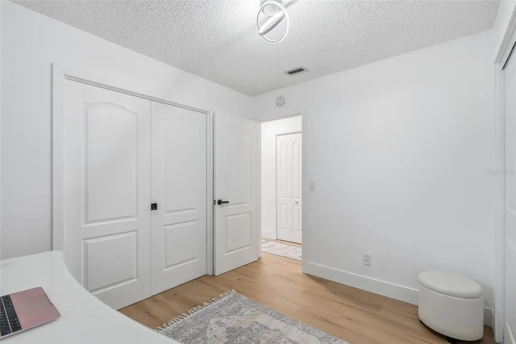1318 S Hillcrest Avenue Clearwater FL 33756