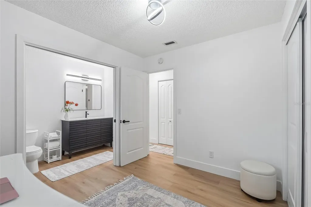 1318 S Hillcrest Avenue Clearwater FL 33756