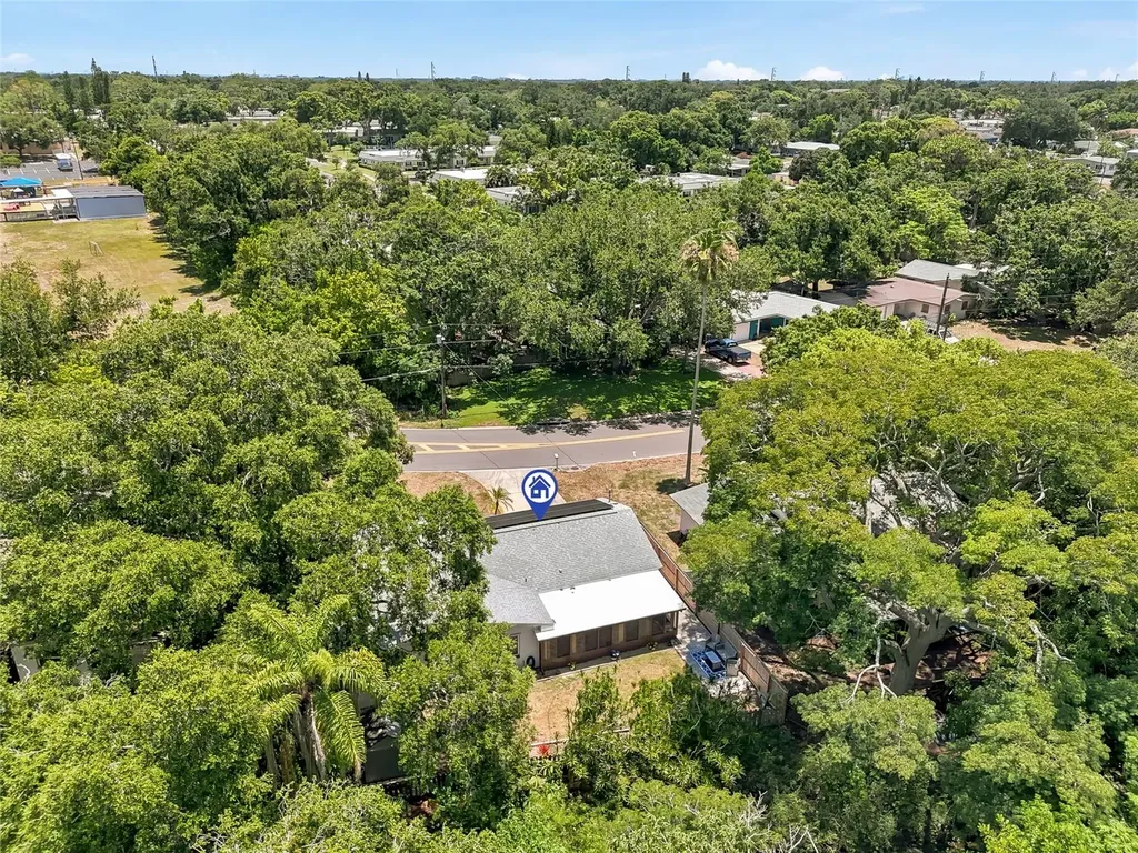 1318 S Hillcrest Avenue Clearwater FL 33756