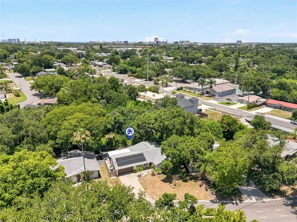 1318 S Hillcrest Avenue Clearwater FL 33756