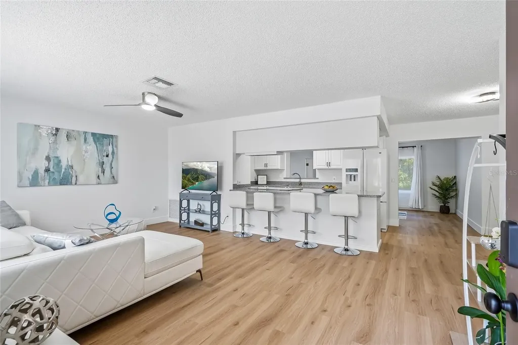 1318 S Hillcrest Avenue Clearwater FL 33756