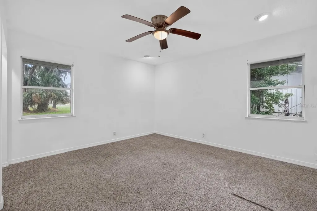 157 W Grandview Drive East Palatka FL 32131