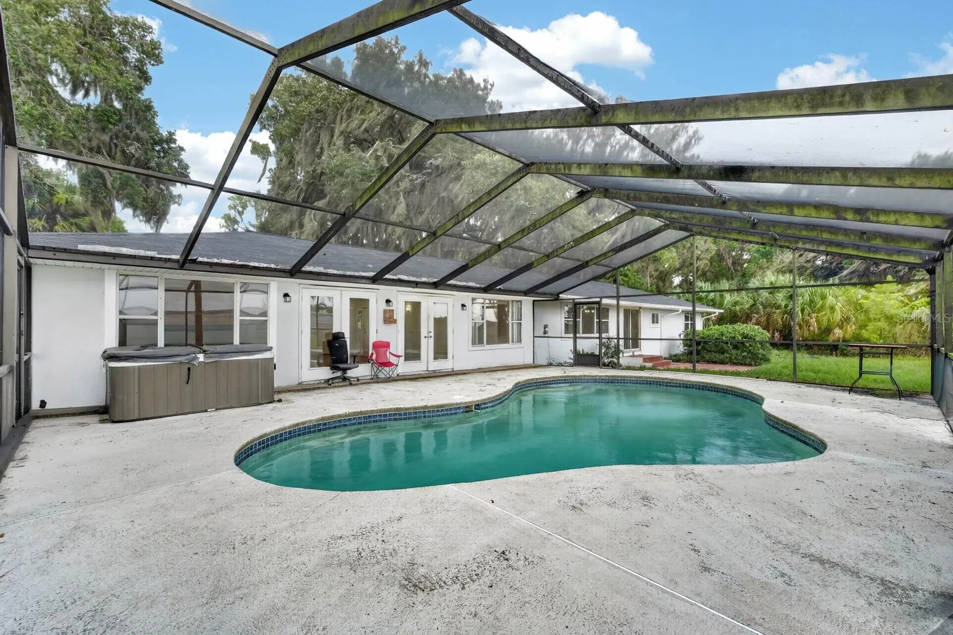 157 W Grandview Drive East Palatka FL 32131