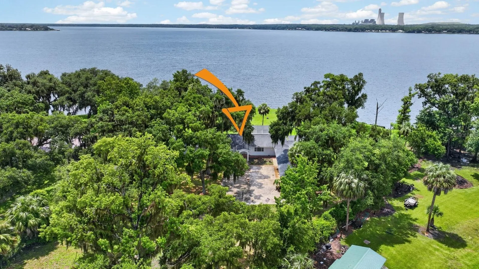 157 W Grandview Drive East Palatka FL 32131