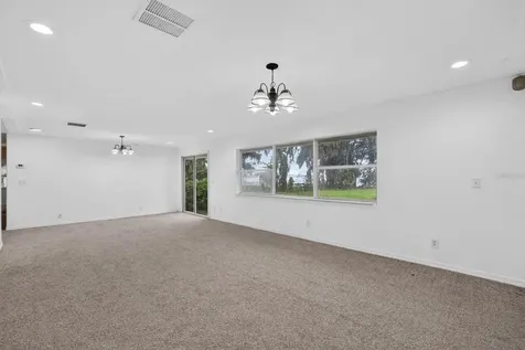 157 W Grandview Drive East Palatka FL 32131