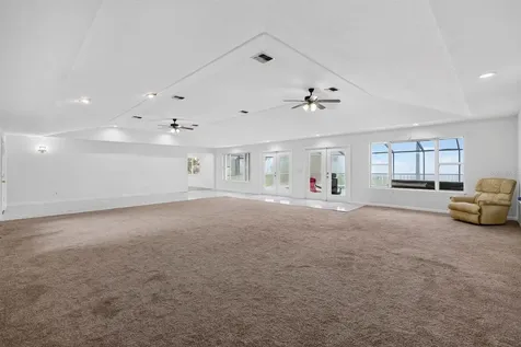 157 W Grandview Drive East Palatka FL 32131