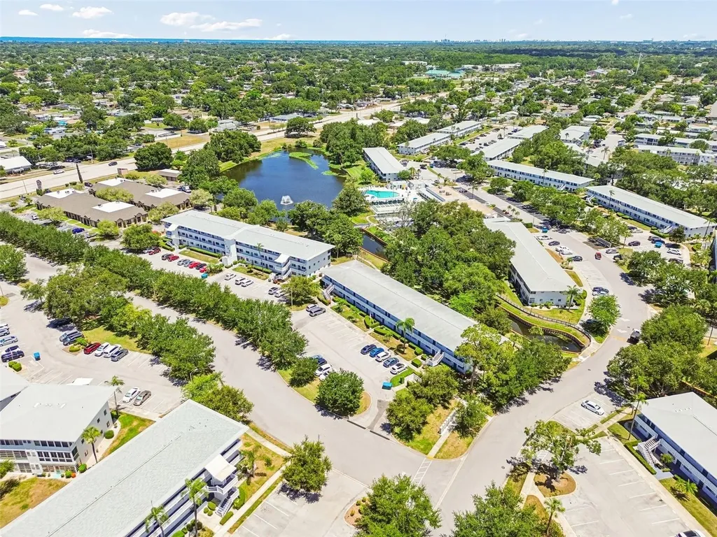8220 112th Street Seminole FL 33772