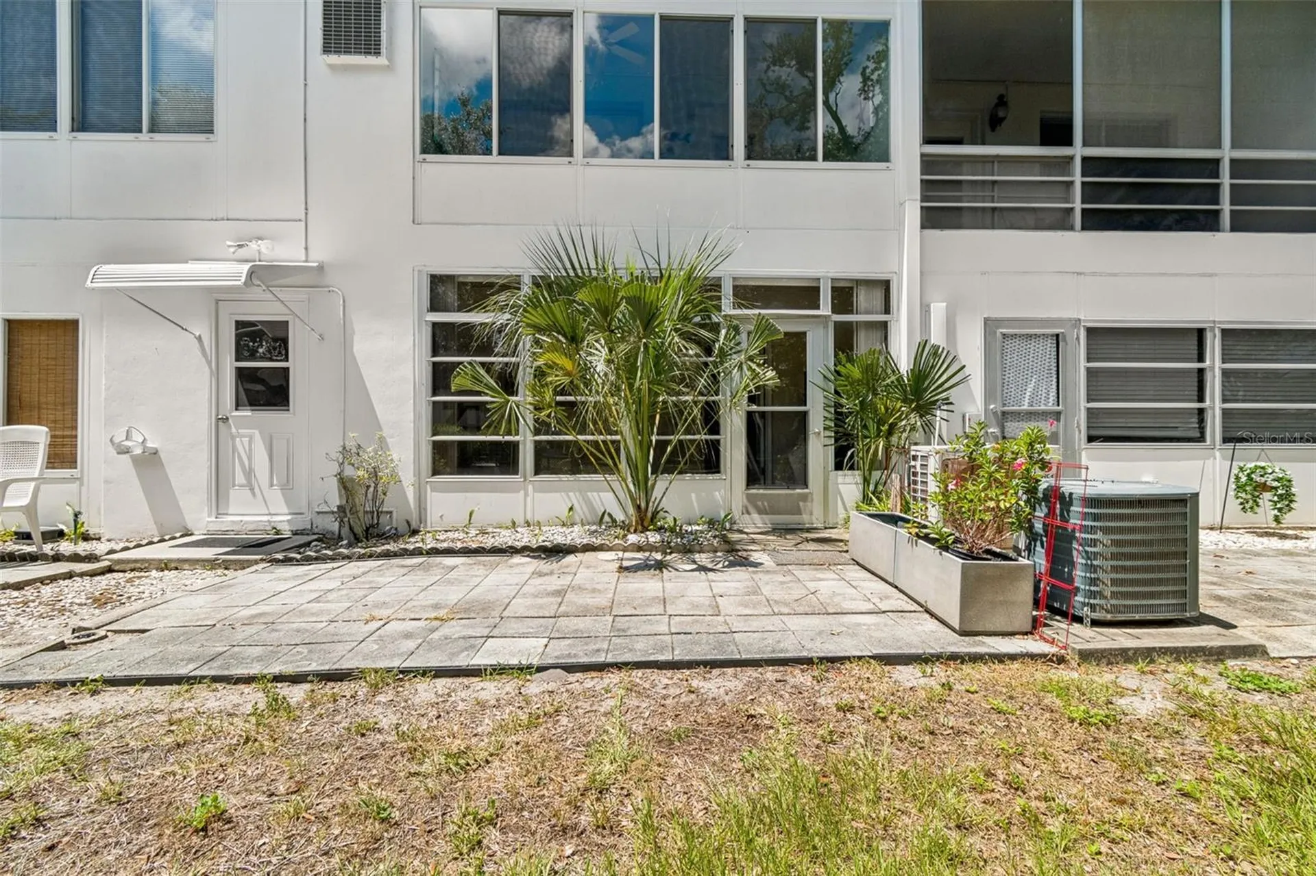 8220 112th Street Seminole FL 33772