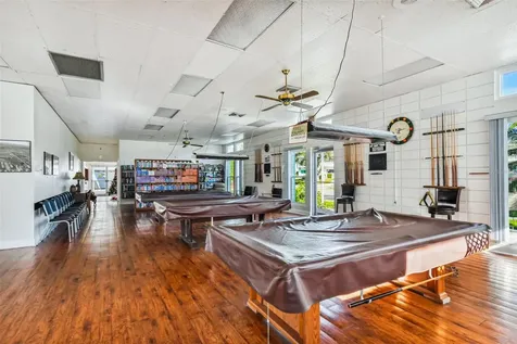 8220 112th Street Seminole FL 33772
