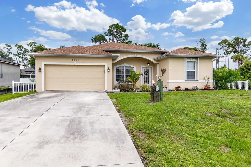 2260 Zuyder Terrace North Port FL 34286