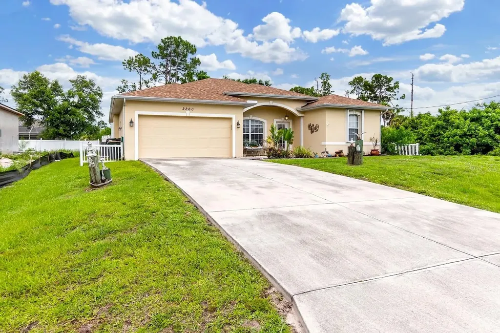 2260 Zuyder Terrace North Port FL 34286